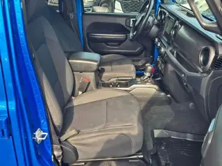 Jeep Gladiator 2021 4x4 Deportivo 4dr Cabina de tripulante 5.0 ft. DB