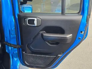 Jeep Gladiator 2021 4x4 Deportivo 4dr Cabina de tripulante 5.0 ft. DB