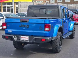 Jeep Gladiator 2021 4x4 Deportivo 4dr Cabina de tripulante 5.0 ft. DB