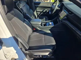 Jeep Grand Cherokee 2024 4x4 Overland 4dr SUV
