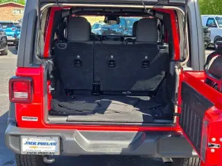 Jeep Wrangler 2025 4x4 Sport 4dr SUV