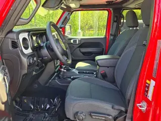 Jeep Wrangler 2025 4x4 Sport 4dr SUV
