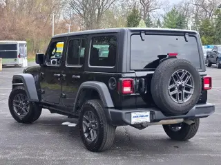Jeep Wrangler 2025 4x4 Deportivo 4dr SUV