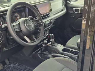 Jeep Wrangler 2025 4x4 Deportivo 4dr SUV