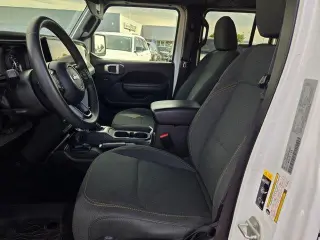 Jeep Wrangler 2024 4x4 Sport 4dr SUV