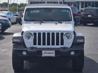 Jeep Wrangler 2024 4x4 Sport 4dr SUV
