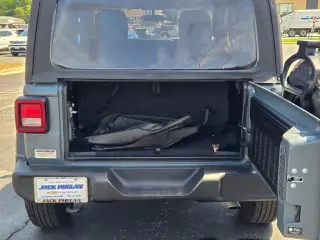 Jeep Wrangler 2025 4x4 Deportivo SUV 2 puertas