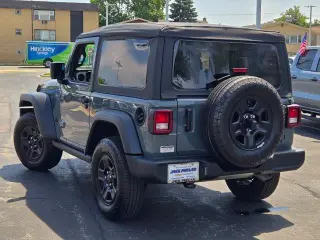 Jeep Wrangler 2025 4x4 Deportivo SUV 2 puertas