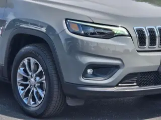 Jeep Cherokee 2019 4x4 Altitude 4dr SUV