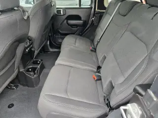 Jeep Wrangler Unlimited 2022 4x4 Sport 4dr SUV