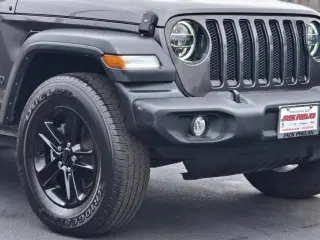 Jeep Wrangler Unlimited 2022 4x4 Sport 4dr SUV
