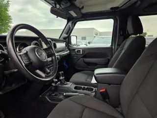 Jeep Wrangler 2023 4x4 Sport 4dr SUV