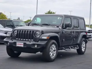 Jeep Wrangler 2023 4x4 Sport 4dr SUV