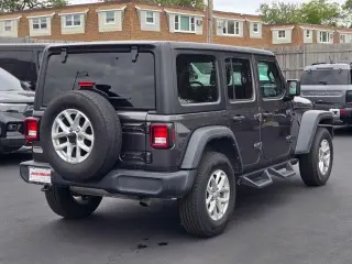 Jeep Wrangler 2023 4x4 Sport 4dr SUV