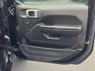 Jeep Wrangler Unlimited 2018 4x4 Deportivo 4dr SUV (lanzamiento a mitad de año)