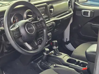 Jeep Wrangler 2022 4x4 Sport 2puertas SUV