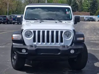 Jeep Wrangler 2022 4x4 Sport 2puertas SUV