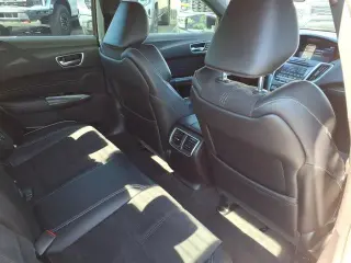 Acura TLX 2019 V6 4dr Sedán con paquete de Tecnología y A-SPEC (Interior Rojo)