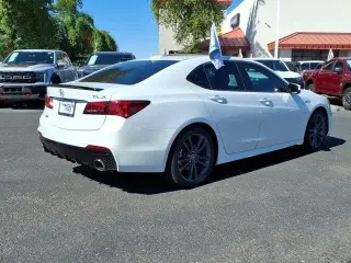 Acura TLX 2019 V6 4dr Sedán con paquete de Tecnología y A-SPEC (Interior Rojo)