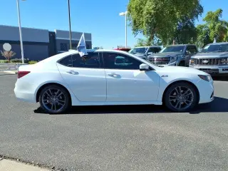 Acura TLX 2019 V6 4dr Sedán con paquete de Tecnología y A-SPEC (Interior Rojo)