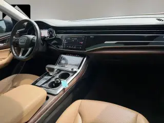 Audi Q8 2019 AWD quattro Prestige 55 TFSI SUV de 4 puertas