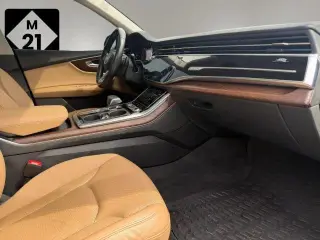 Audi Q8 2019 AWD quattro Prestige 55 TFSI SUV de 4 puertas