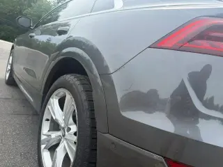 Audi Q8 2019 AWD quattro Prestige 55 TFSI SUV de 4 puertas