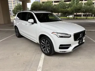 2018 Volvo XC90 T5 Momentum 5P
