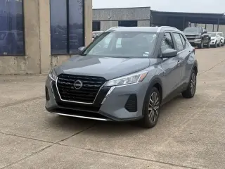 2024 Nissan Kicks SV Xtronic CVT