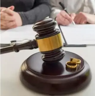 DIVORCIO A PRECIO ECONÓMICO💍