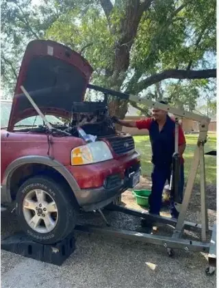 MOBILE DIESEL TRUCK REPAIR