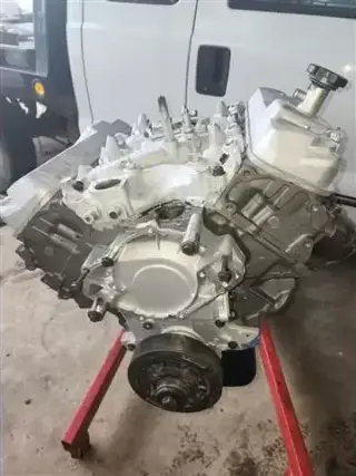 MOBILE DIESEL TRUCK REPAIR