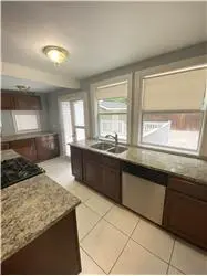 Propiedad de alquiler con 3 dormitorios y 2 baños en Savannah