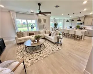 Propiedad de alquiler con 4 dormitorios y 3.5 baños en LOXAHATCHEE