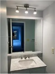 Propiedad de alquiler con 2 dormitorios y 2.5 baños en WEST PALM BEACH