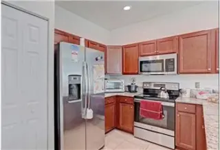 Propiedad de alquiler con 3 dormitorios y 2.5 baños en WEST PALM BEACH