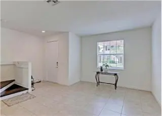 Propiedad de alquiler con 3 dormitorios y 2.5 baños en WEST PALM BEACH