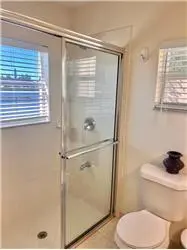 Propiedad de alquiler con 3 dormitorios y 2 baños en WEST PALM BEACH
