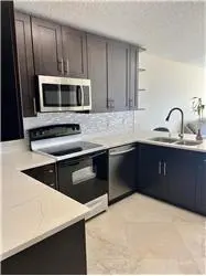 Propiedad de alquiler con 3 dormitorios y 2 baños en WEST PALM BEACH