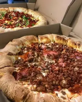 Vito's Italian Pizza🍕😋👌