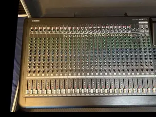 Yamaha MGP32X 32-Channel