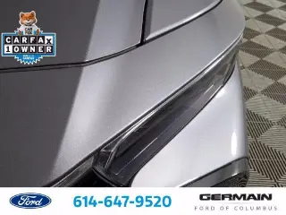 Sedán Toyota Crown 2024 AWD Platinum de 4 puertas