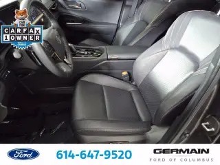 Sedán Toyota Crown 2024 AWD Platinum de 4 puertas