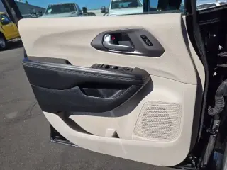 Chrysler Pacifica 2024 Touring L Monovolumen de 4 puertas