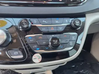 Chrysler Pacifica 2024 Touring L Monovolumen de 4 puertas