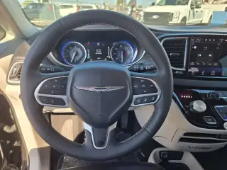Chrysler Pacifica 2024 Touring L Monovolumen de 4 puertas