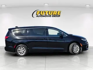 Chrysler Pacifica 2024 Touring L Monovolumen de 4 puertas