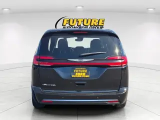 Chrysler Pacifica 2024 Touring L Monovolumen de 4 puertas
