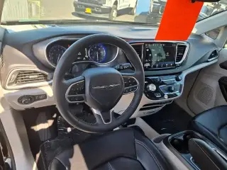 Chrysler Pacifica 2024 Touring L Monovolumen de 4 puertas