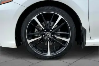 Toyota Camry 2018 XLE V6 4dr Sedán